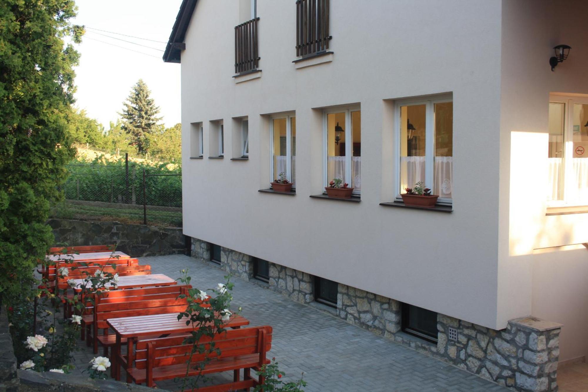 Berkes Vendeghaz Bed & Breakfast Badacsonytordemic Exterior photo